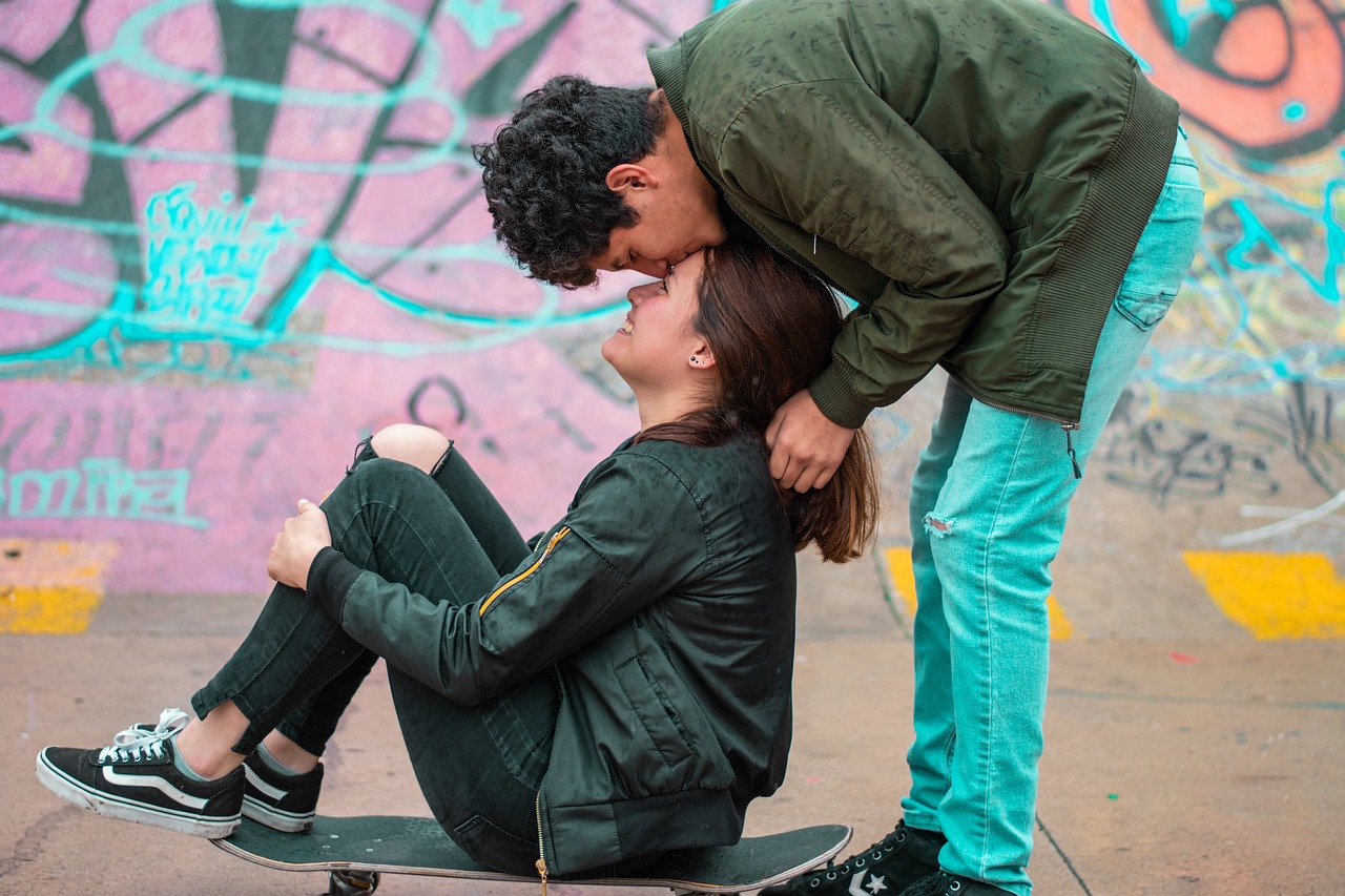 découvrez l'importance des relations clients pour votre entreprise. apprenez à établir des liens solides, à améliorer la satisfaction client et à fidéliser votre clientèle grâce à des stratégies efficaces en gestion de la relation client.