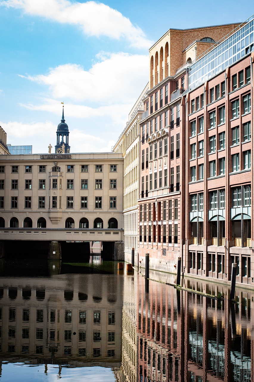 découvrez l'importance des canaux de distribution dans la stratégie commerciale. apprenez comment optimiser votre réseau pour atteindre efficacement vos clients, améliorer vos ventes et renforcer votre présence sur le marché.