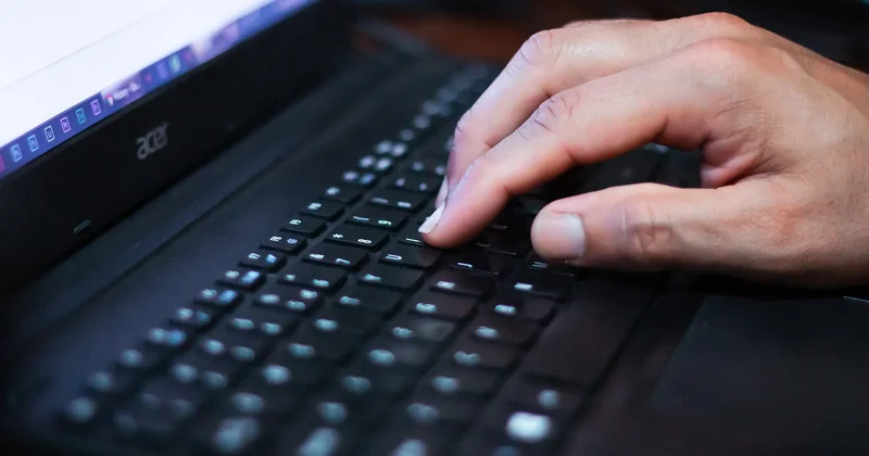 Quels sont les avantages d'utiliser HTTPS ?