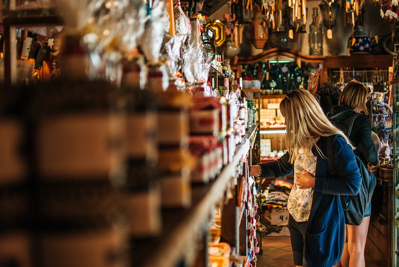 découvrez une expérience de shopping inégalée qui allie confort, variété et plaisir. explorez nos boutiques, profitez de nos services personnalisés et laissez-vous séduire par des produits de qualité adaptés à tous vos besoins.