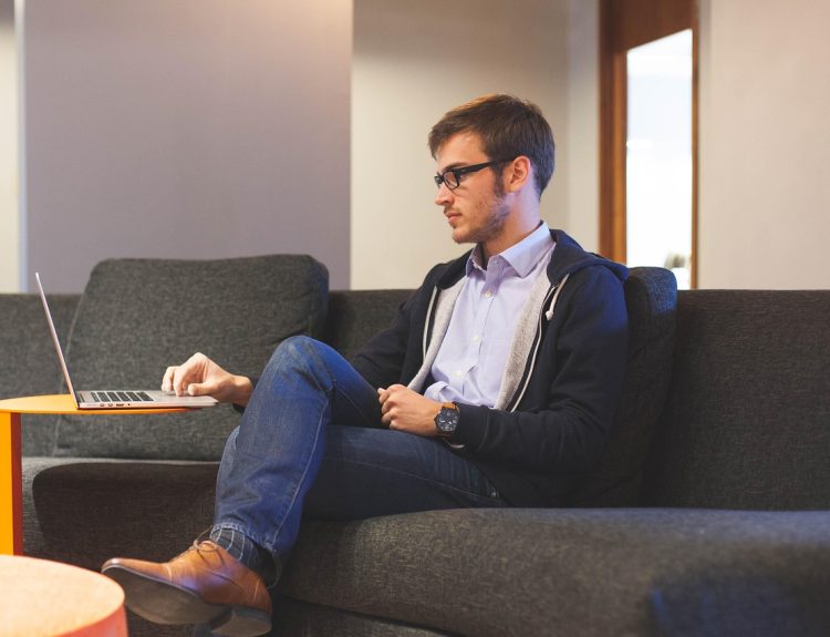 découvrez l'importance de la culture d'entreprise pour favoriser l'engagement des employés, stimuler l'innovation et renforcer la performance organisationnelle. apprenez comment bâtir un environnement de travail positif et productif qui reflète vos valeurs et inspire vos équipes.