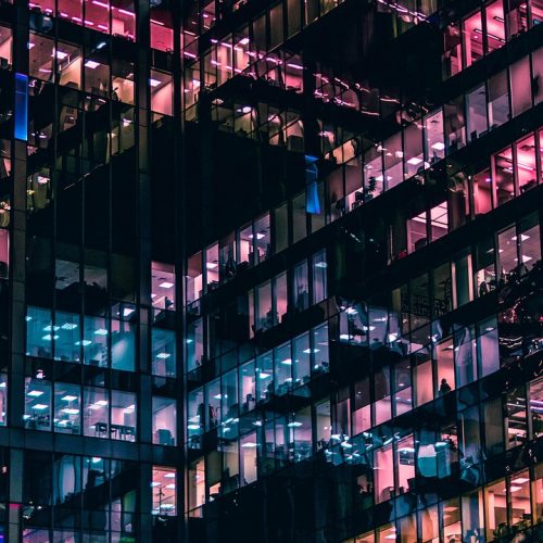 découvrez comment évaluer et améliorer l'attractivité commerciale de votre entreprise pour séduire clients et partenaires, et booster votre croissance sur un marché compétitif.