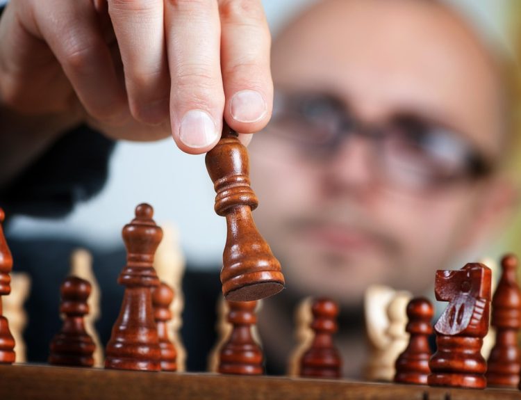 découvrez comment l'alignement stratégique permet d'harmoniser les objectifs d'une organisation avec ses ressources et ses actions pour maximiser la performance et la réussite à long terme.