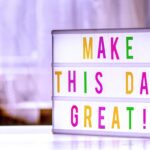 À l’intention ou à l’attention : quelle formule choisir dans une lettre de motivation ?